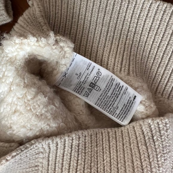 NWOT Gap Boucle Cardigan Sweater Jacket - Picture 4 of 4